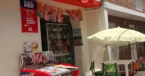 CIGARRERIA LA GRAN FAMILIA LIJACA BOGOTÁ CIGARRERIA LA GRAN FAMILIA LIJACA BOGOTÁ